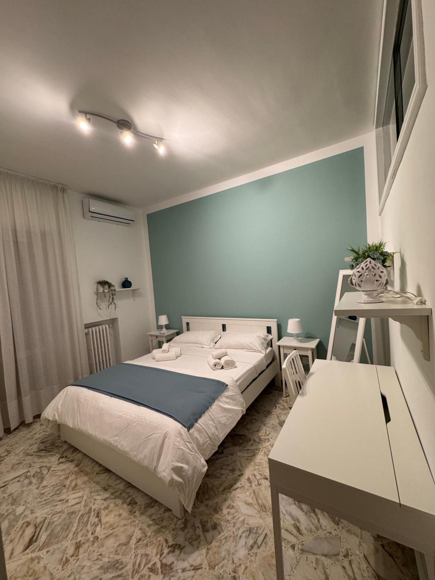 Apartament G & B House